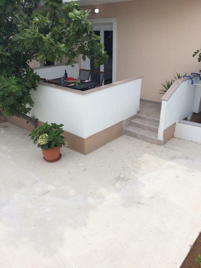 Bdm Apartment Drage Buitenkant foto
